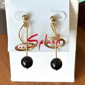 Vintage Splash Gold and Black Earrings